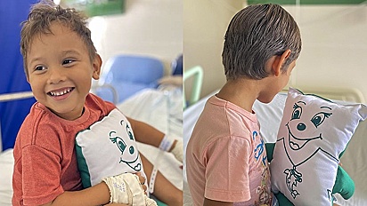 Hospital cria projeto Amiguinho que doa bonecos para alegrar crianças internadas.